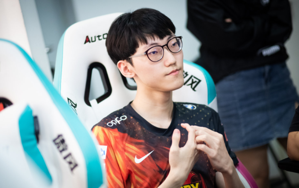 美国队不断突破！，Doinb连续三场比赛得分超过重返赛场观众掌声雷动(美国队长4原版完整版)登录入口